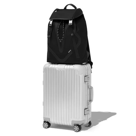 replica rimowa signature